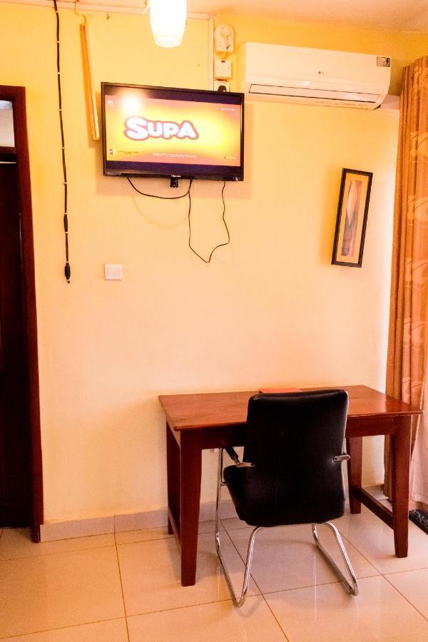 Kahondo Buffalo Hotel Kampala Makerere Exterior foto