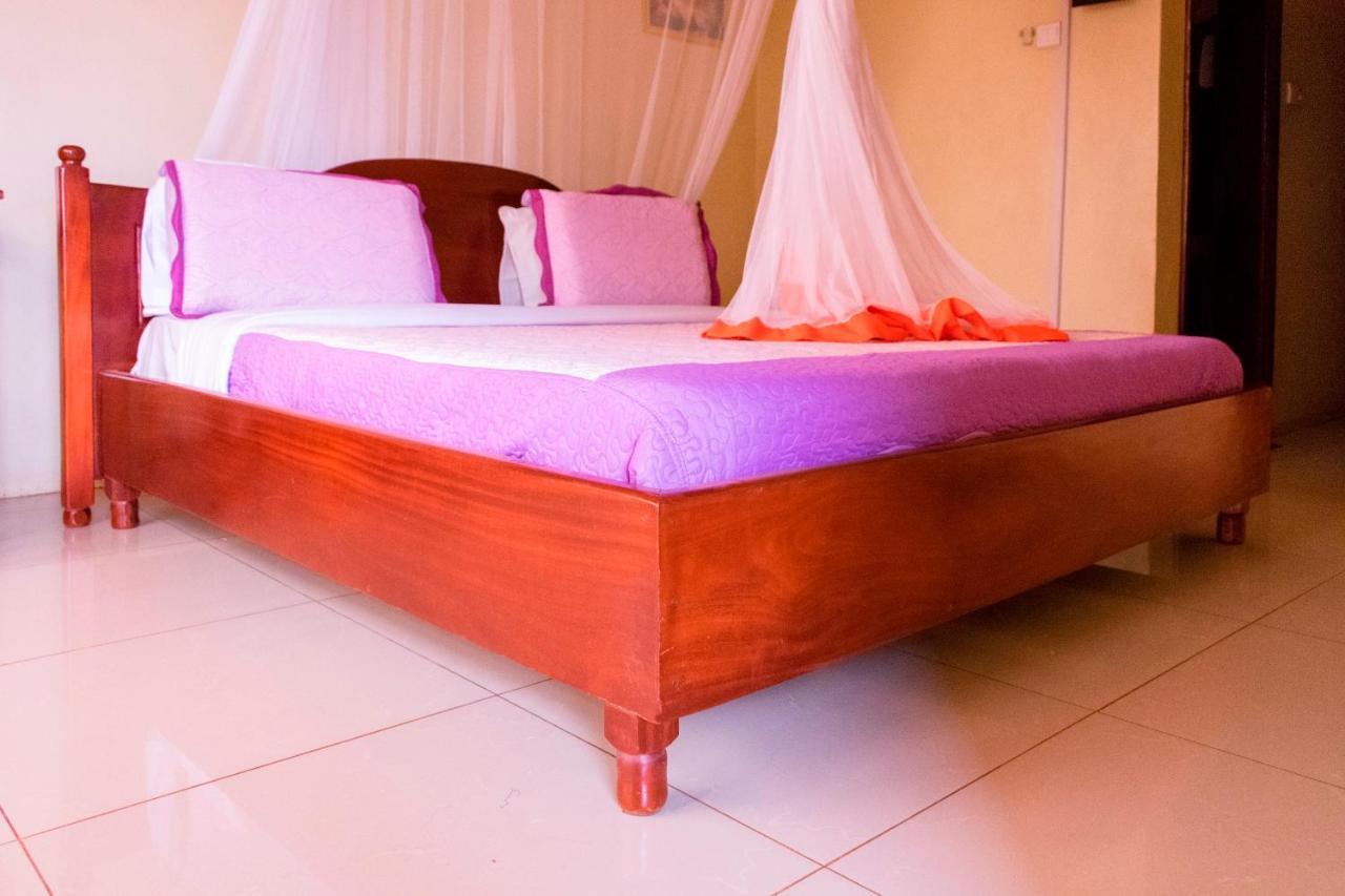 Kahondo Buffalo Hotel Kampala Makerere Exterior foto
